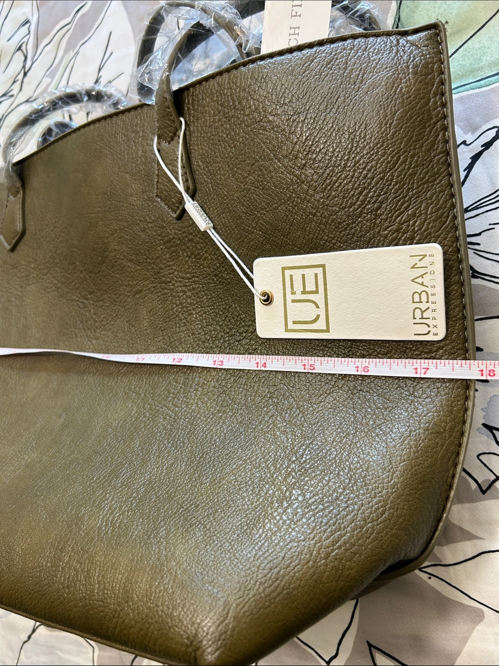 New Urban Expressions Millie Tote Olive 🫒 - Picture 12 of 14